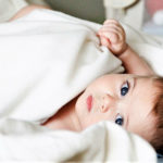 sur matelas bébé